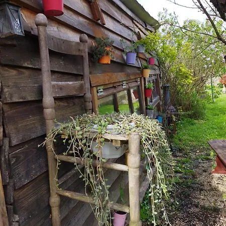 Maison D'art Et D'autres