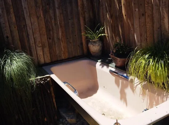 Frühstückspension Maison D'art Et D'autres