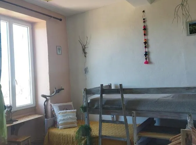 Maison D'art Et D'autres Frühstückspension