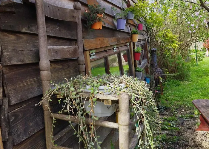 Maison D'art Et D'autres