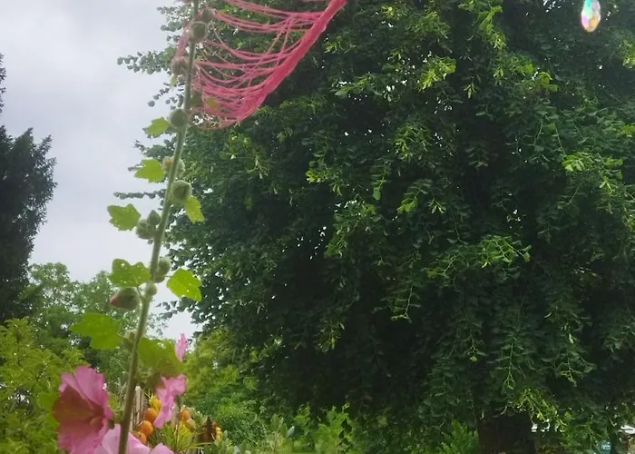 Maison D'art Et D'autres Frühstückspension *